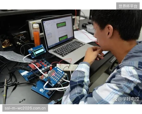 音响工程师的技能更新速度,远跟不上音频技术协议的迭代 音响工程师的技能更新速度,远跟不上音频技术协议的迭代